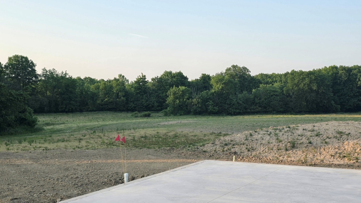 Land and foundation for the utility building