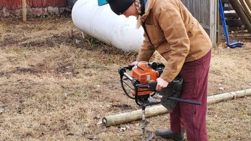 Building goat pen