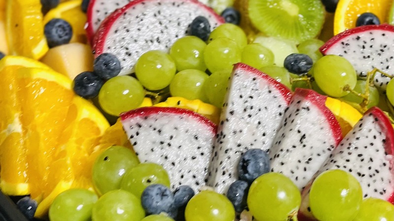 Diamond Sweetness Creation (Seasonal Fruit Platter)