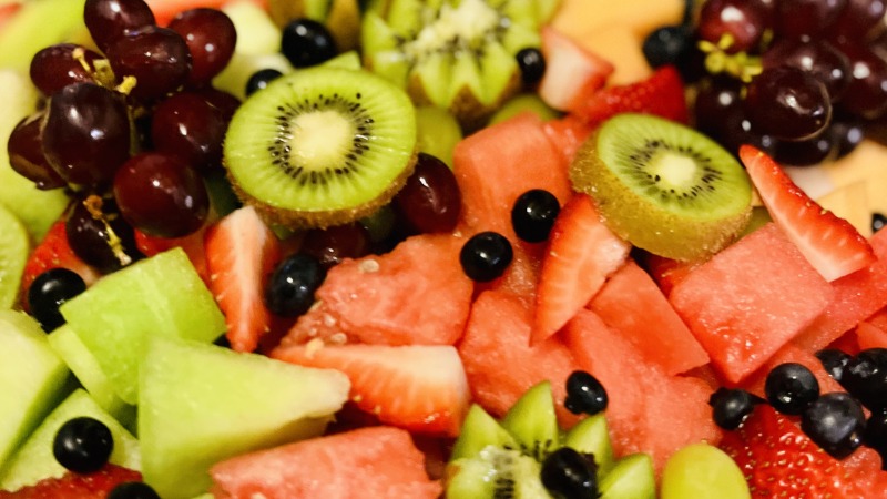 Diamond Sweetness Creation (Seasonal Fruit Platter)