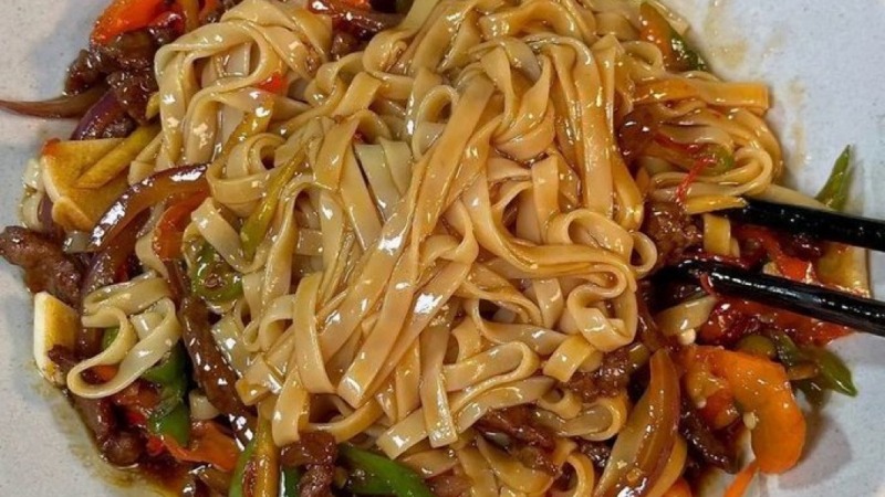Diamond Sweetness Creation (Thai Pasta Dish)