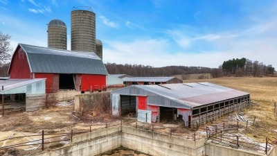 Barns